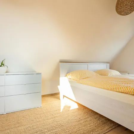 Sonnenburg Ruegen Breege